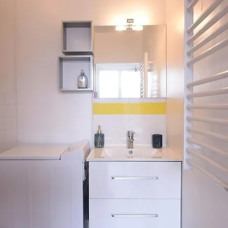 Appartamento Avec Piscine, Vue Et Montagne Aix-les-Bains