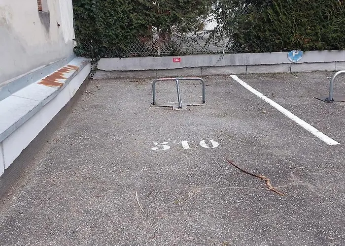 Avec Piscine, Vue Et Montagne *