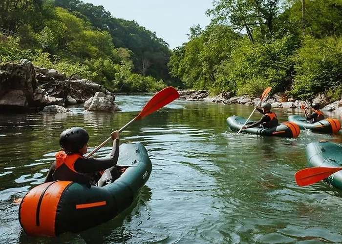 Apartment Avec Piscine, Vue Et Montagne *