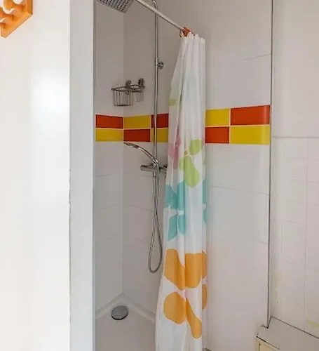 Apartment Avec Piscine, Vue Et Montagne