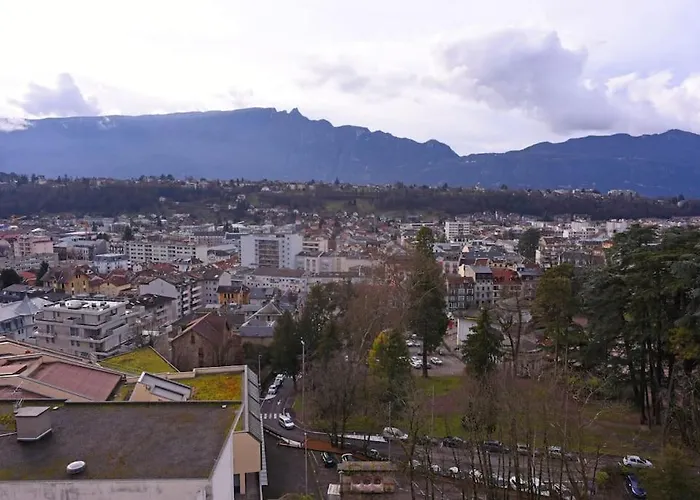 Apartment Avec Piscine, Vue Et Montagne Aix-les-Bains