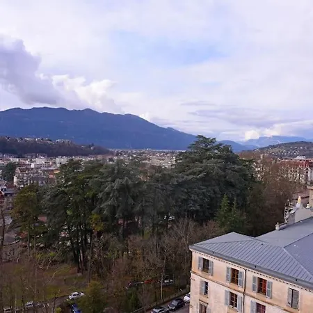 Apartment Avec Piscine, Vue Et Montagne